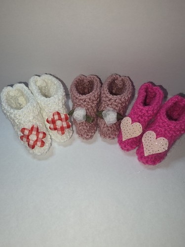 Pairs dolls shoes - 3,