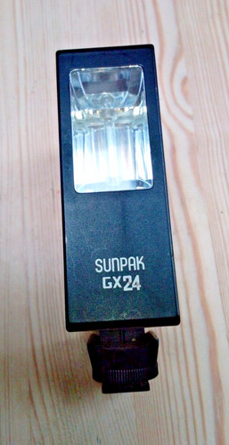 Sunpak gx24 camera flash gun - camera,