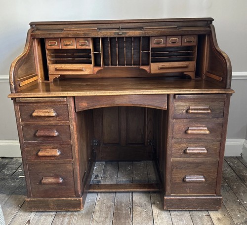 Antique oak roll - antique,