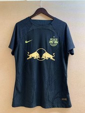 FC RED BULL SALZBURG Men 2023/24 Home European Shirt Black/Gold Size L - CG SA3