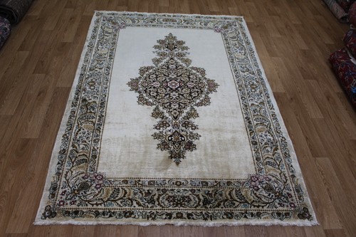 Outstanding handmade qoum - outstanding,