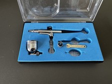 Hobby airbrush - dual action