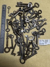 old antique/vintage keys joblot REF SK 196