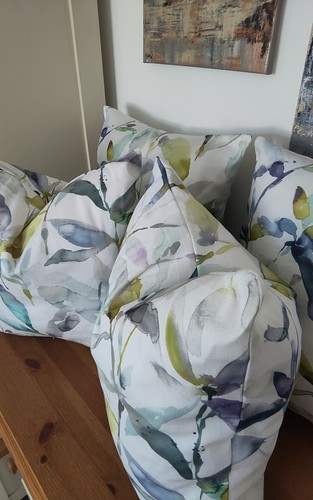 Set new handmade cushion - of,