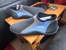 Seal Unisex Diving/Swimming Boots UK Size 6.5 and 9 