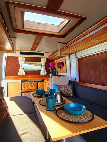 Beautiful off grid camper - beautiful,