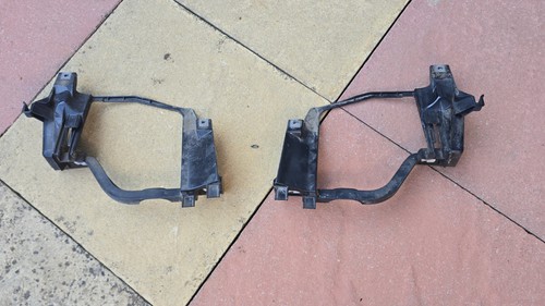 Headlight mounting bracket set - headlight,