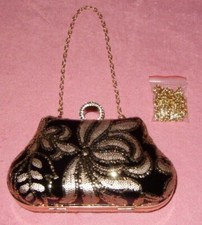 LADIES GOLD HARD BODIED BAG WITH HAND AND SHOULDER CHAINS NEW