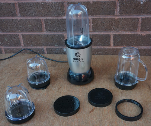 Magic bullet blender set - blender, with