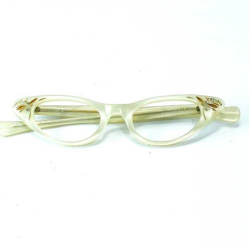 Vintage pearl cat eye - vintage,