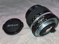 Nikon Nikkor 24mm f/2.8 AI-S