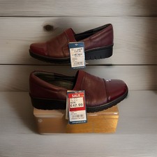 Pavers Loretta Burgundy Slip On Shoes size 3 BNWT