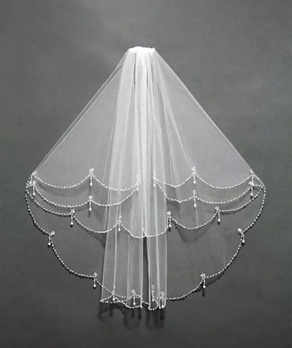 Bridal veil comb - layer, pearl