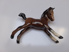 BESWICK Foal in chestnut brown