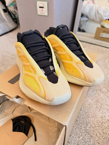 Adidas yeezy 700 - low, top