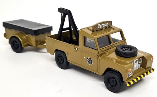 Corgi land rover - land,