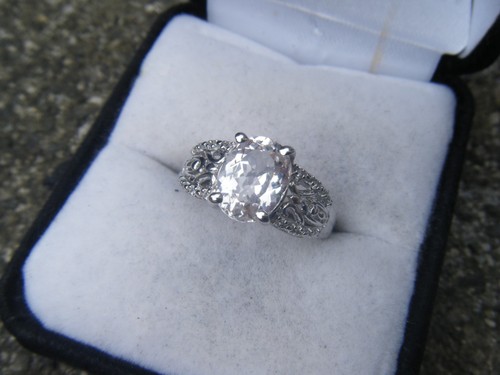 Natural kunzite and white - natural,