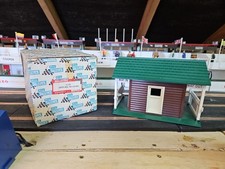 Scalextric A233 Entrance Building,  Boxed.