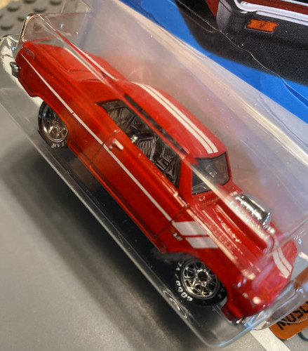 Hot wheels muscle mania - hot,
