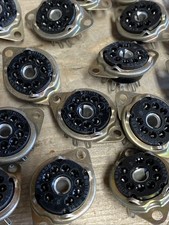 25x B9A Valve Bases Socket McMurdo New Old Stock - SP234