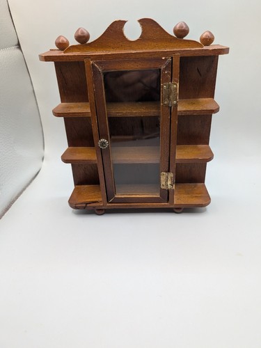 Small vintage wooden curio - small,
