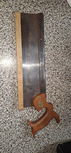 Bad axe tool works hand - bad,