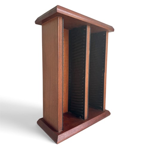 Vintage mahogany wood - wood, cd