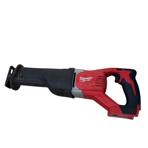 Milwaukee 2621 m18 18v - milwaukee,