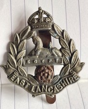 Ww1 The East Lancashire Regiment Cap Badge Brass Slider
