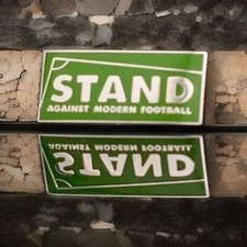 Casuals & Ultras Football Pin