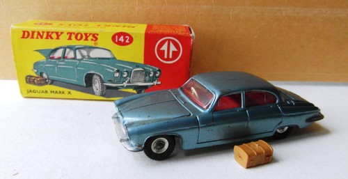 Vintage dinky 142 - vintage, jaguar