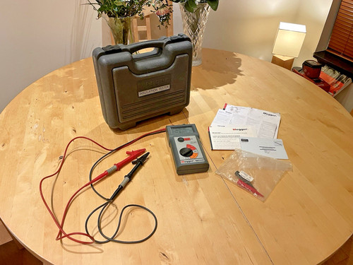 Megger mit220 megohmmeter - megger,