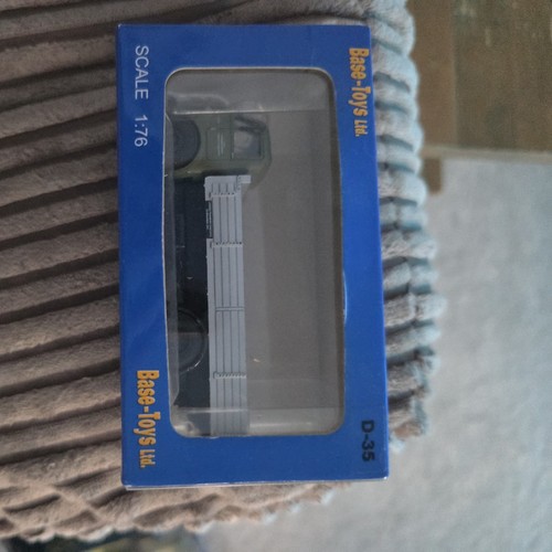 Base toys d35 london transport - london,