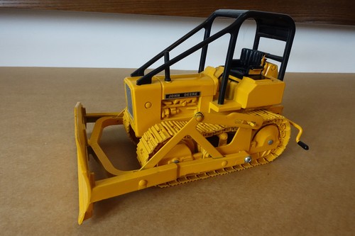 Ertl john deere tractor - ertl,