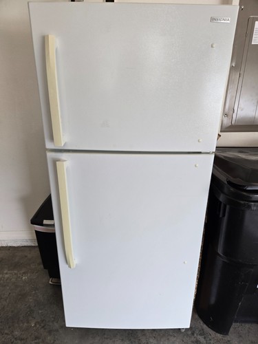 Insignia rtm18 1cu ft - insignia, ns-rtm18