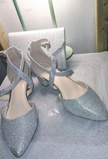 PARADOX  LOW WIDE FIT SILVER STRAPPY SHIMMER SHOES & MATCHING BAG UK 8 41