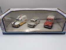 Oxford 1:43 Airport Set 18 Morris Minor Vans + Mini Van 1:43 Scale Diecast Model