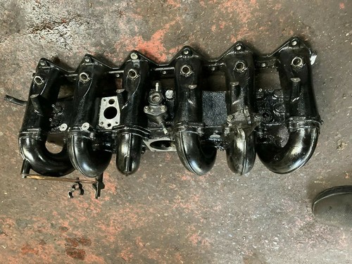 Jaguar inlet manifold - manifold,