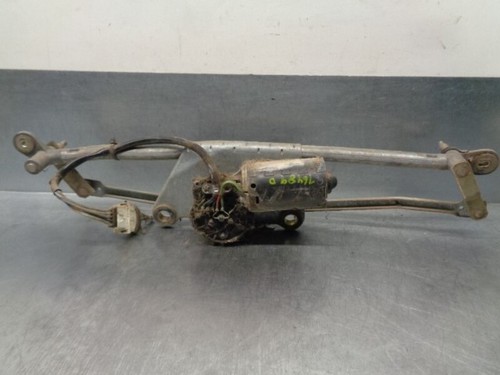 95668914 front windscreen