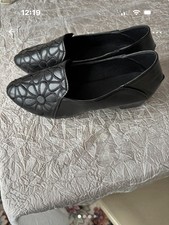 Beautiful Leather Ladies Shoe