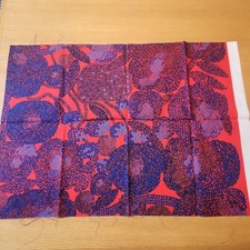 Marimekko Minsteri fabric torn