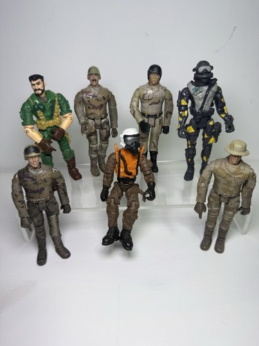 Lot military figures - lot, gi