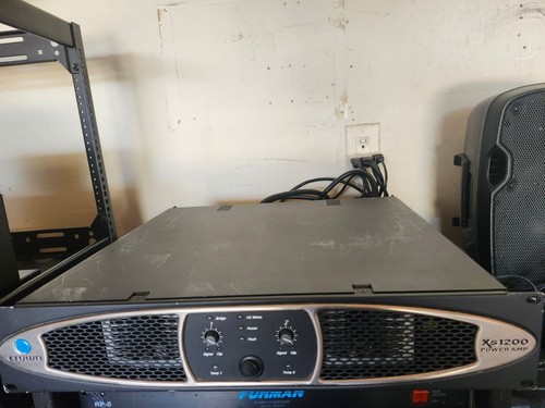 Crown xs1200 amplifier 3000 - crown,
