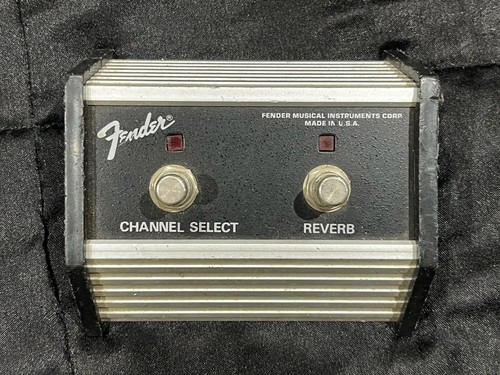 Vintage fender button - fender, 2-button