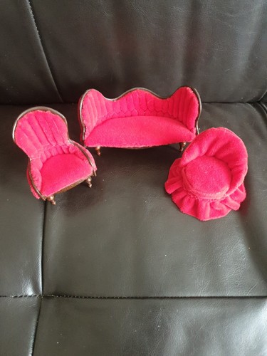 Dolls house sofa and chairs - house,