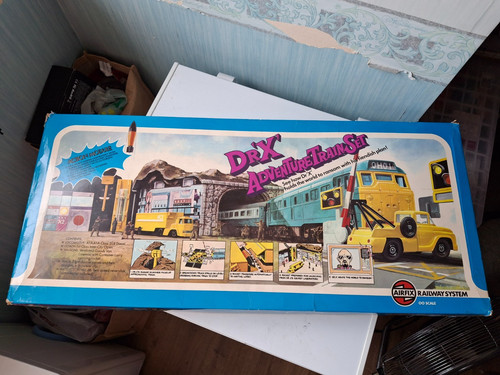 Airfix train set - x,