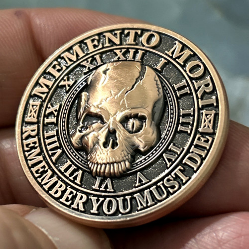 Memento mori skull lucky - mori,