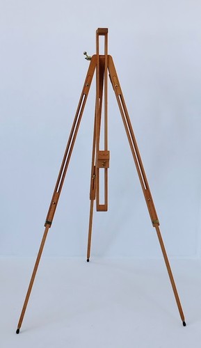 Winsor and newton - and,