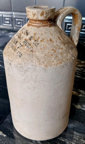 Antique flagon ernest newton - flagon:,
