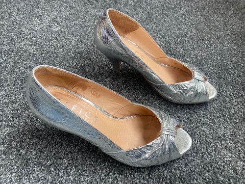 Office silver leather peep - office,